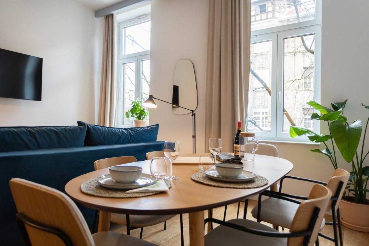 Flok Design Apartments- Botanical Garden *