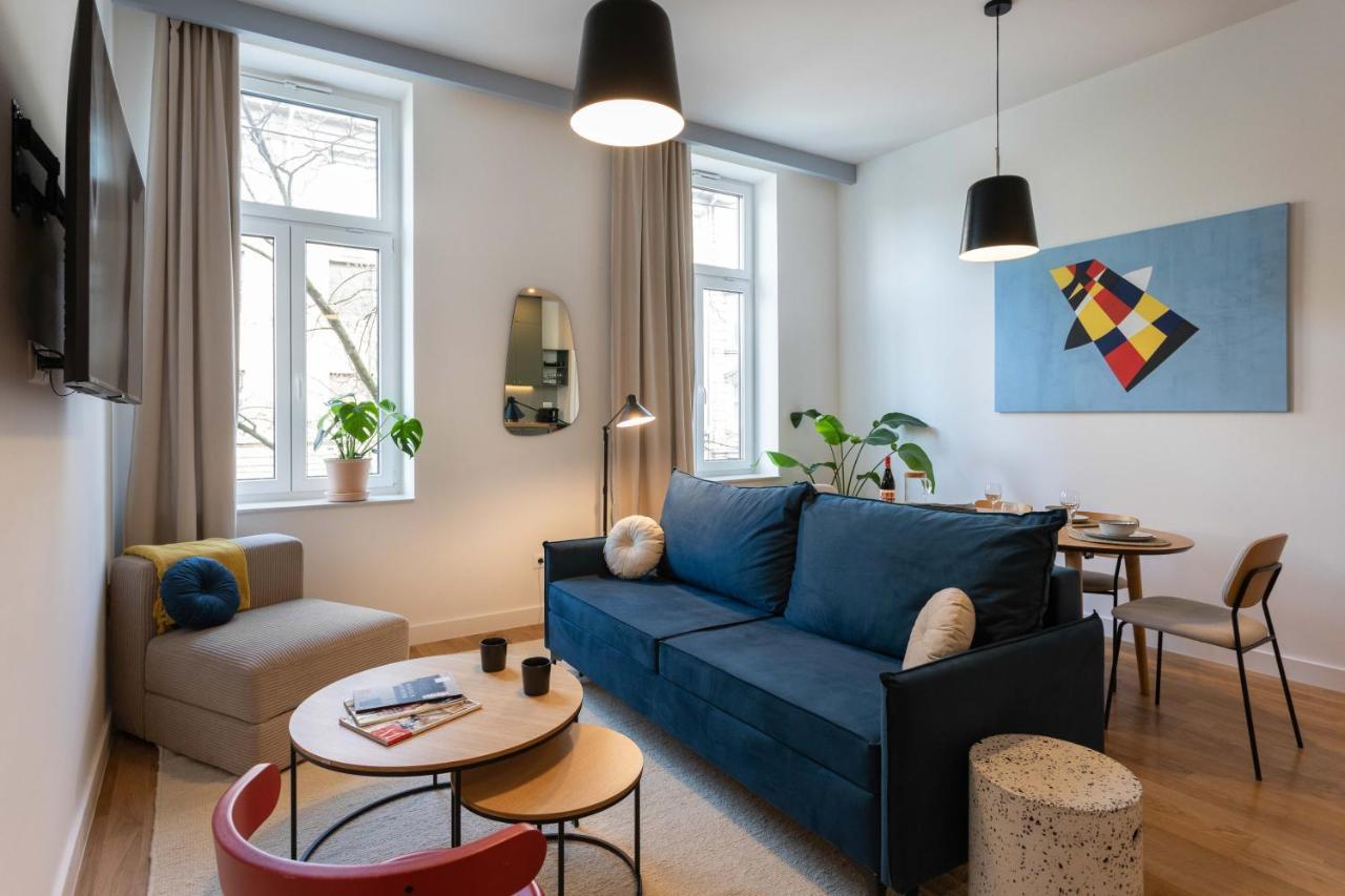 Flok Design Apartments- Botanical Garden