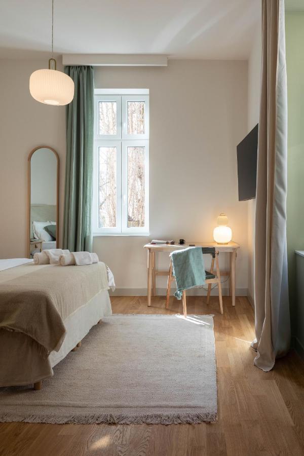 Appartement Flok Design Apartments- Botanical Garden