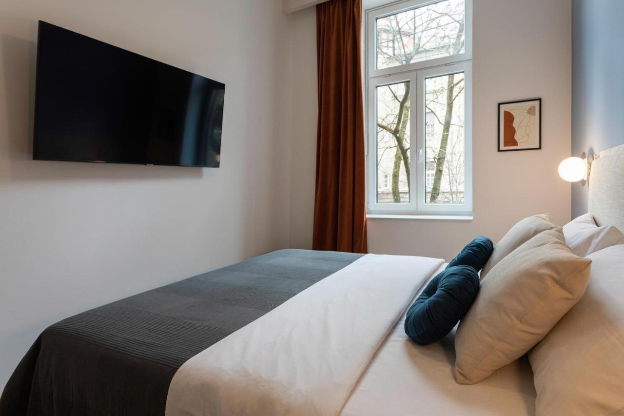 Flok Design Apartments- Botanical Garden *